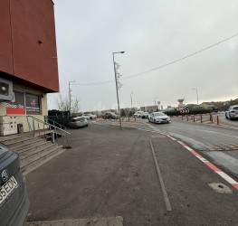 Spatiu comercial with outdoor parking included Ilfov/Voluntari
