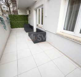 Spatiu comercial with outdoor parking included Bucuresti/Primaverii