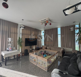 Spatiu comercial with outdoor parking included Ilfov/Buftea