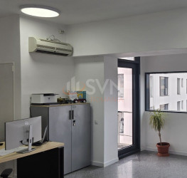 Spatiu comercial with outdoor parking included Bucuresti/Aviatiei