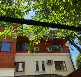 Spatiu comercial with outdoor parking included Bucuresti/Dorobanti