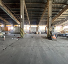 Spatiu comercial with outdoor parking included Ilfov/Popesti-leordeni