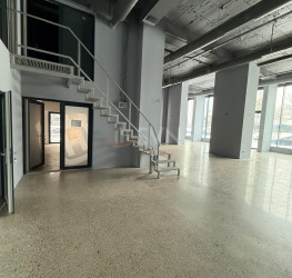Spatiu comercial with outdoor parking included Bucuresti/Floreasca
