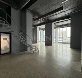 Spatiu comercial with outdoor parking included Bucuresti/Floreasca