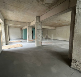 Spatiu comercial with outdoor parking included Bucuresti/Iancu Nicolae