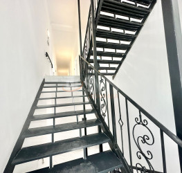 Spatiu comercial with outdoor parking included Bucuresti/Cismigiu