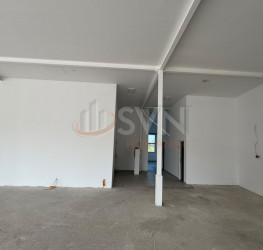 Spatiu comercial with outdoor parking included Bucuresti/Colentina