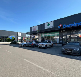 Spatiu comercial with outdoor parking included Ilfov/Odai