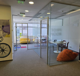 Spatiu comercial with underground parking included Bucuresti/Armeneasca