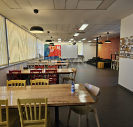 Spatiu comercial with underground parking included Bucuresti/Armeneasca