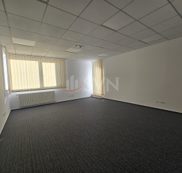 Spatiu comercial with underground parking included Bucuresti/Aviatorilor