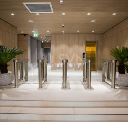 Spatiu comercial with underground parking included Bucuresti/Eminescu