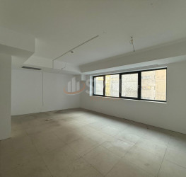 Spatiu comercial with underground parking included Bucuresti/Eminescu