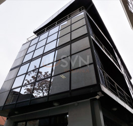 Spatiu comercial with underground parking included Bucuresti/Victoriei