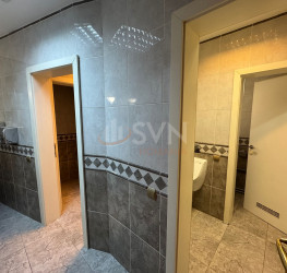 Spatiu comercial with underground parking included Bucuresti/Victoriei