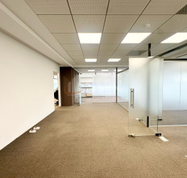 Spatiu comercial with underground parking included Bucuresti/Barbu Vacarescu