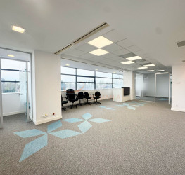 Spatiu comercial with underground parking included Bucuresti/Barbu Vacarescu