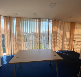 Spatiu comercial with underground parking included Bucuresti/Cismigiu