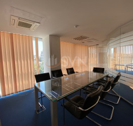 Spatiu comercial with underground parking included Bucuresti/Cismigiu