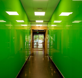 Spatiu comercial with underground parking included Bucuresti/Aviatiei