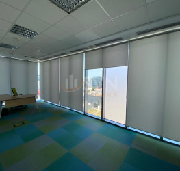 Spatiu comercial with underground parking included Bucuresti/Pipera