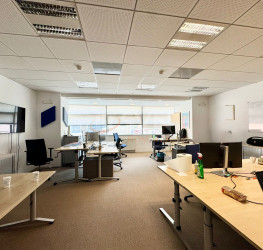 Spatiu comercial with underground parking included Bucuresti/Barbu Vacarescu