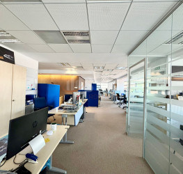 Spatiu comercial with underground parking included Bucuresti/Barbu Vacarescu