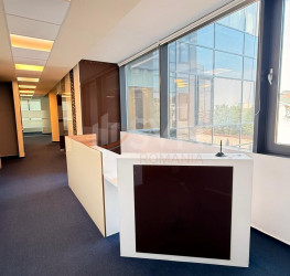 Spatiu comercial with underground parking included Bucuresti/Floreasca