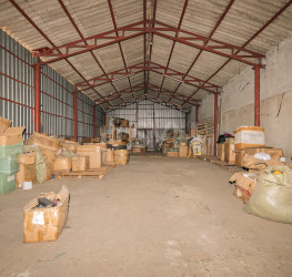 Spatiu comercial with underground parking included Bucuresti/23 August