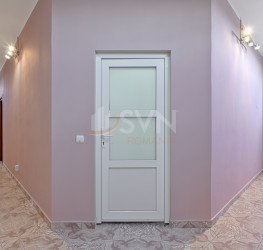 Spatiu comercial with underground parking included Bucuresti/23 August