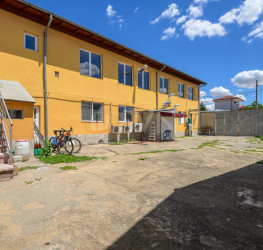 Spatiu comercial with underground parking included Bucuresti/23 August