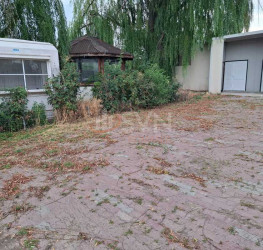 Spatiu comercial with underground parking included Ialomita/Centru