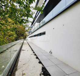 Spatiu comercial with underground parking included Bucuresti/Parcul Carol