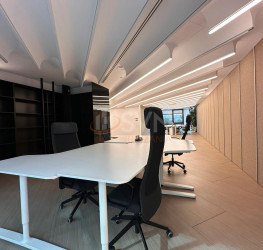 Spatiu comercial with underground parking included Bucuresti/Pipera