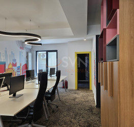 Spatiu comercial with underground parking included Bucuresti/Arcul De Triumf