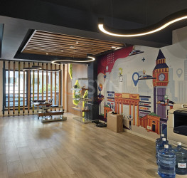 Spatiu comercial with underground parking included Bucuresti/Arcul De Triumf