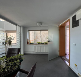 Spatiu comercial with underground parking included Bucuresti/P-ta Unirii