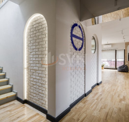 Spatiu comercial with underground parking included Bucuresti/Herastrau