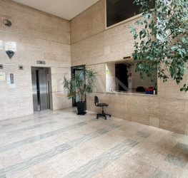 Spatiu comercial with underground parking included Bucuresti/Pache Protopopescu