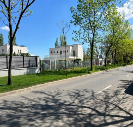 Teren 2000 mp Bucuresti/Damaroaia